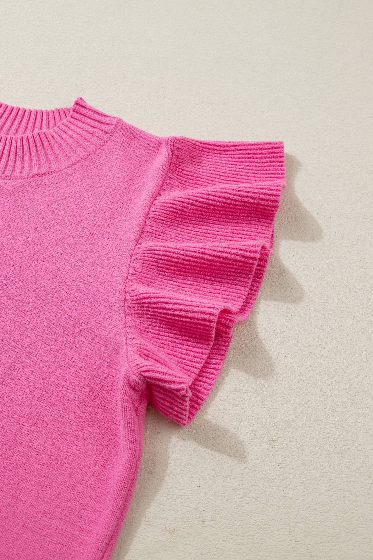 Ribbed Trim Round Neck Ruffle Short Sleeve Sweater: Sachet Pink / M