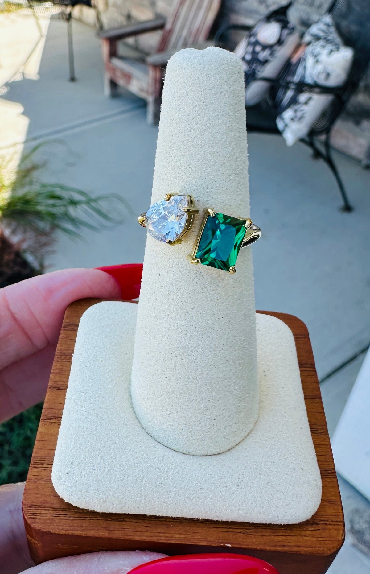 Emerald Muse Waterproof Crystal Ring