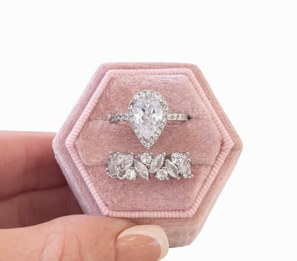 Anastasia Pear Luxe Ring Set