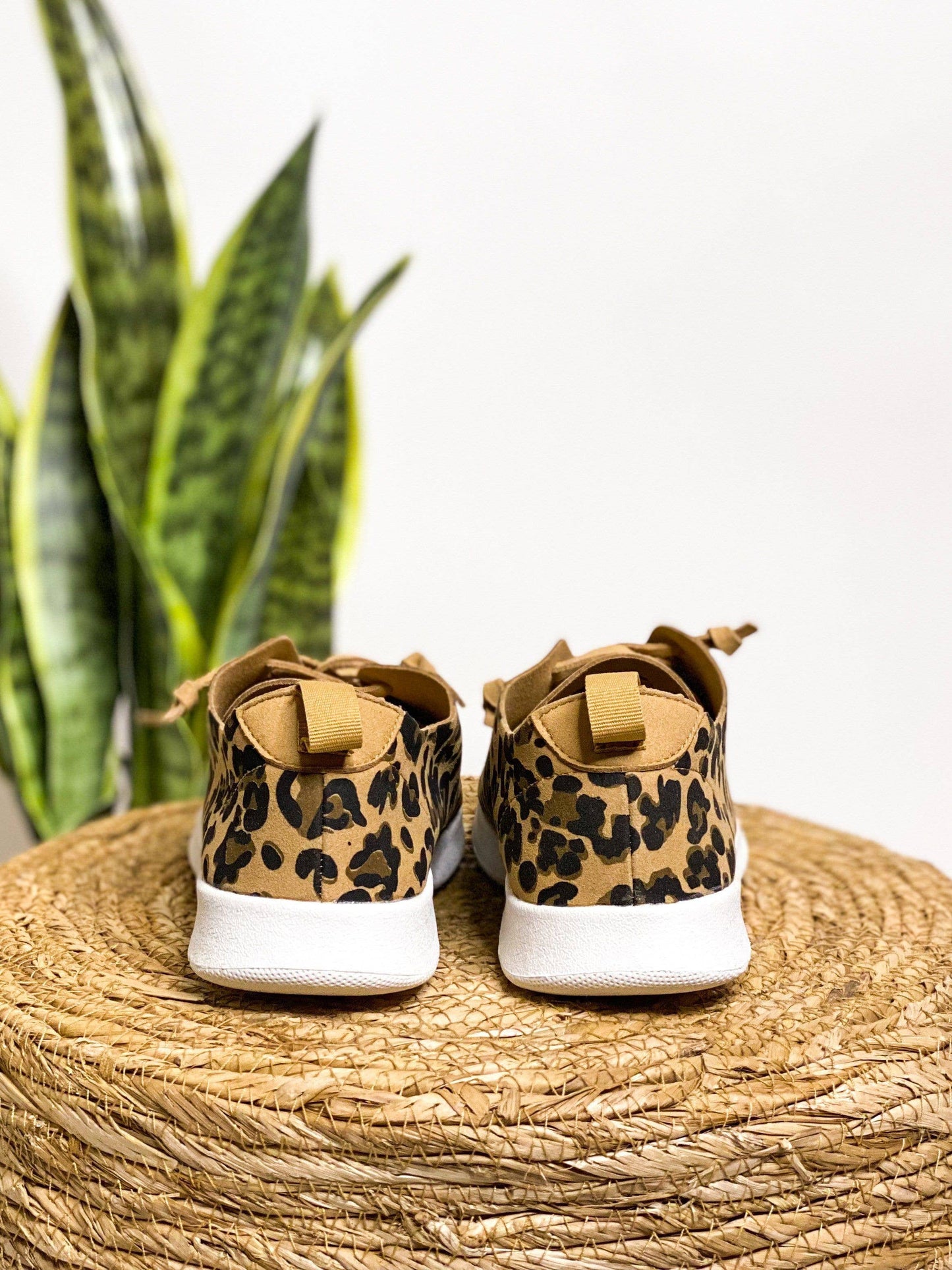 Mayo Sneaker in Leopard: 7.5